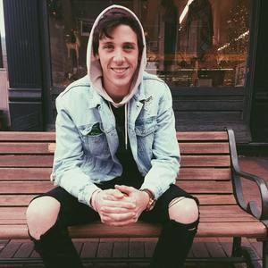 Meet your Posher, Cade